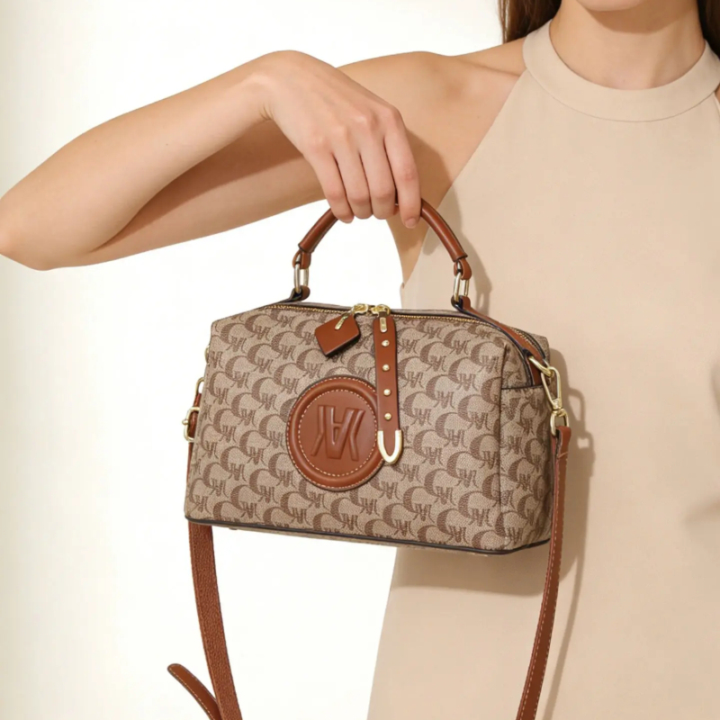 Boston-Tasche, Kissentasche, D – Women Bags Luxury Bewertung und Preis