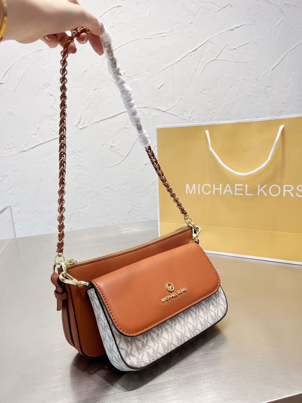 Brandneue Michael Kors Ole Jet – Women'S Bags Of Michael Kors Bewertung und Preis